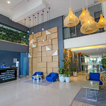 Hotel Fortunagrande Seturan Yogyakarta Ngoại thất bức ảnh